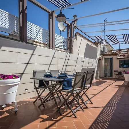 Scricciolo * 维亚雷焦